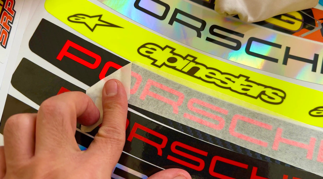 Carbon Visor Sticker with Fluo wording (Karting, Motorsport, Moto)